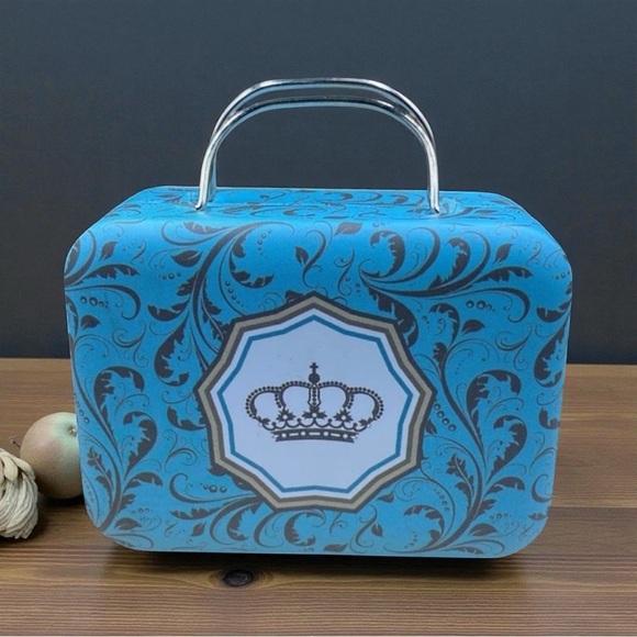 Metal box Mini suitcase storage with two handles jewelry,eyelashes,party gift - Picture 10 of 15